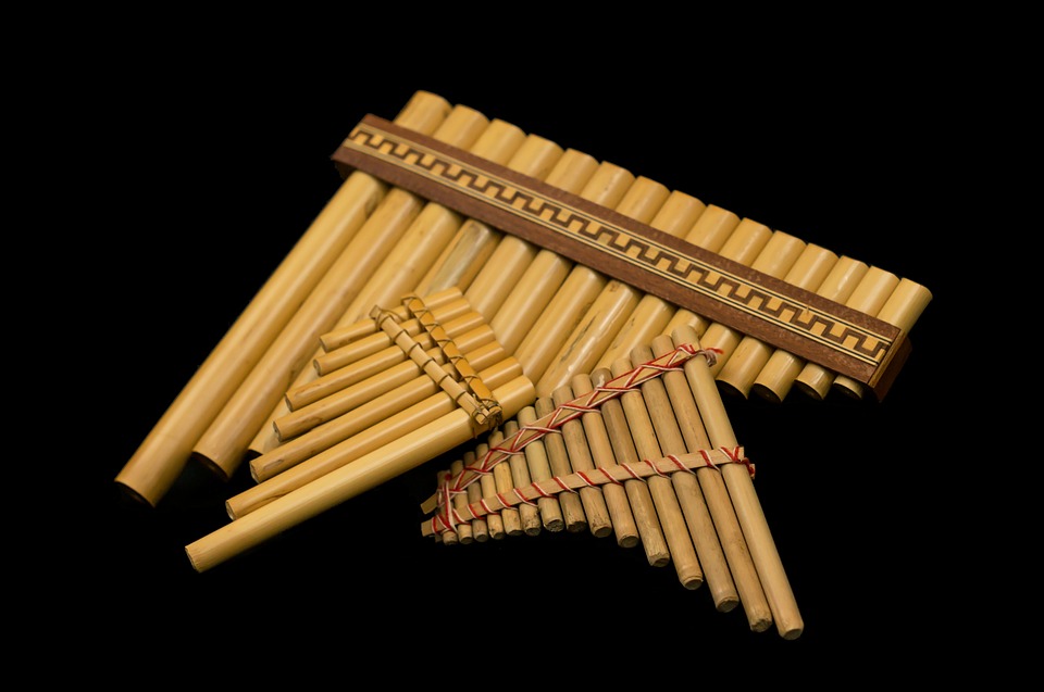 zampoñadas instrument de musique Péruvien en tubes de roseaux