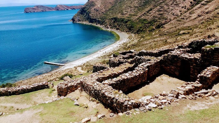 Le Lac Titicaca des Boliviens