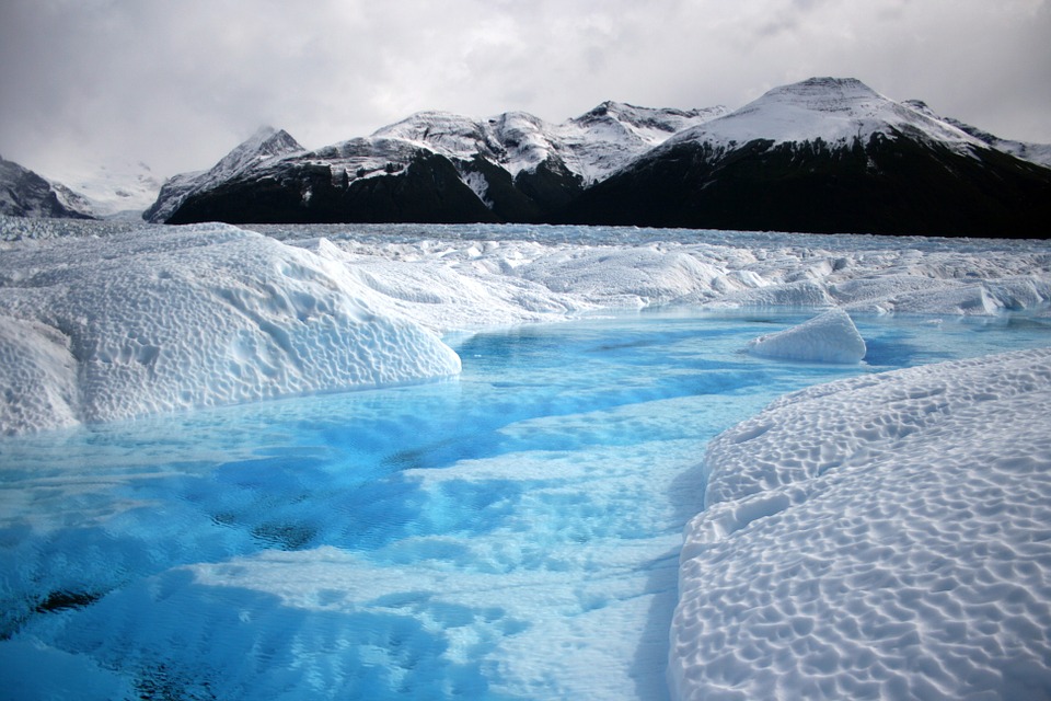 glacier-530050_960_720.jpg