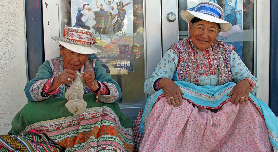 péruviennes dans la rue