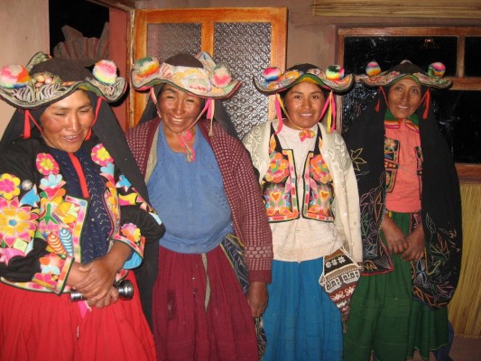 Les communautés de Llachon et de Paramis sur la presqu'île de Capachica