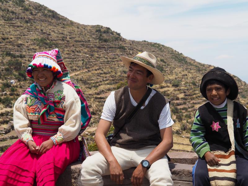 Jour 12 : Des hauts plateaux andins aux bords du lac Titicaca chez l'habitant