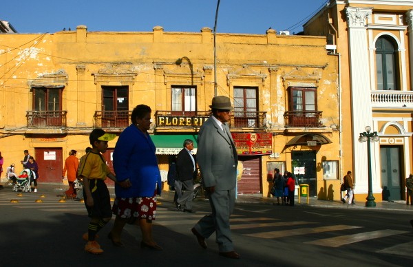 Jour 01 : Arrivee a la Paz et vol pour Sucre  