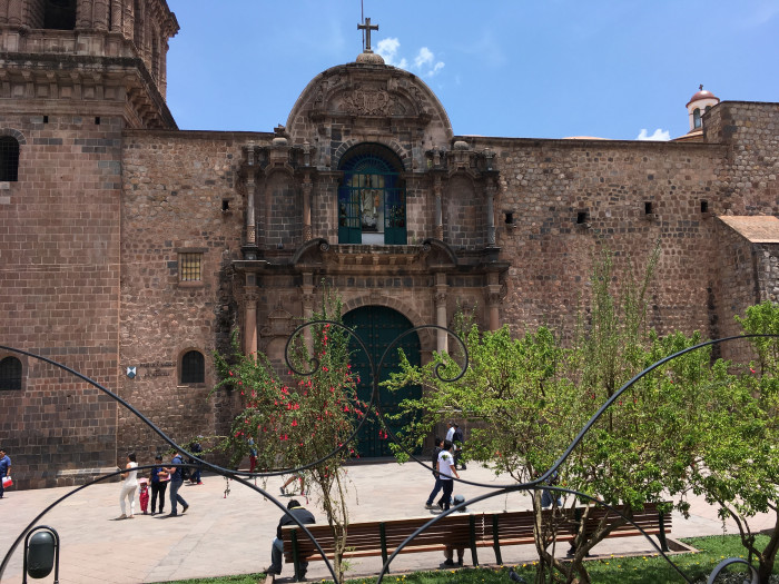 Jour 14 : Balade à cheval à Sacsayhuaman et Cuzco – retour à Lima