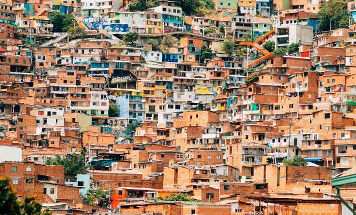 Jour 11 : Visite de Medellin, son centre et sa Comuna 3 (Manrique)